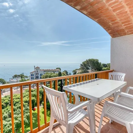 Panoramic Sea Views Apartment *