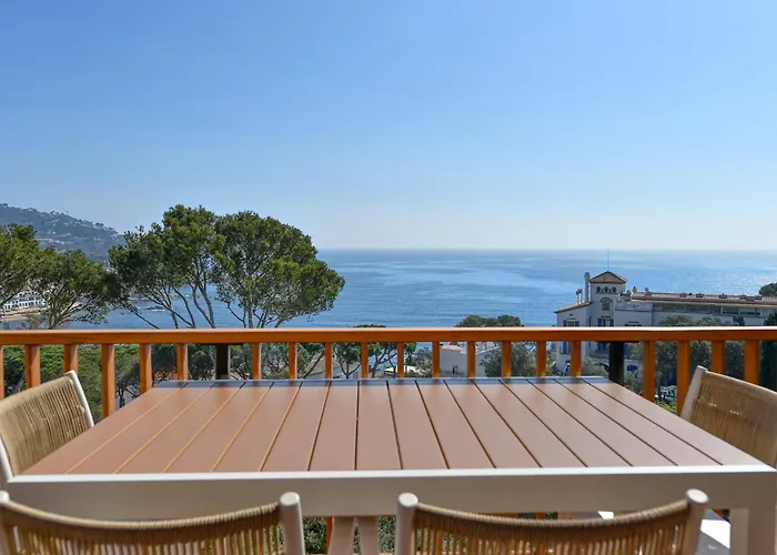 Panoramic Sea Views شقة