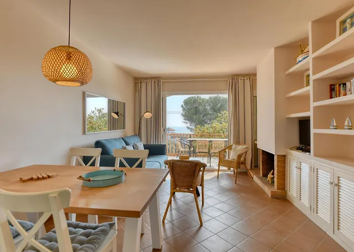 Panoramic Sea Views شقة *